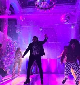 9886BB3A-A25D-4619-A029-53FAACA4E988